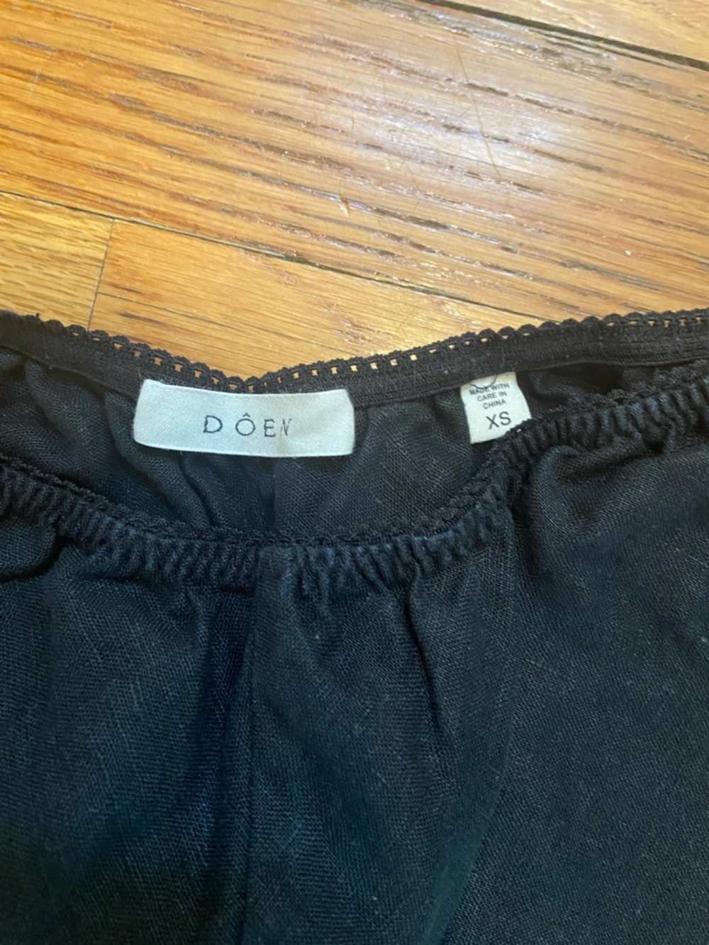 Doen Black Wide-Leg Linen Pants - Picture 2 of 4